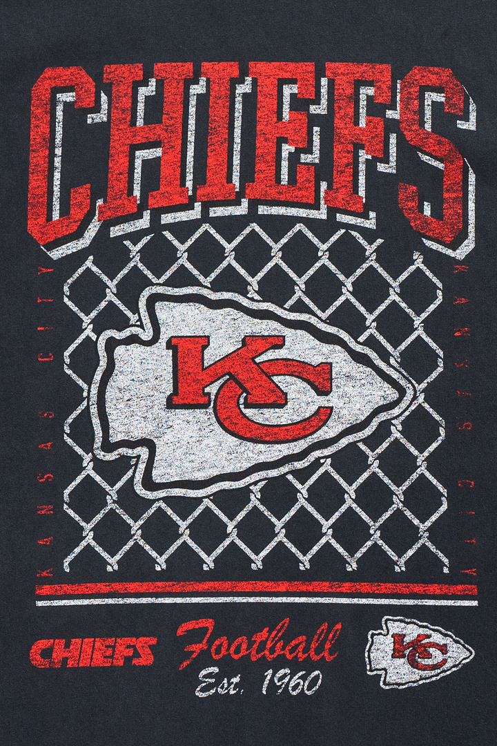 New Era เสื้อยืดแขนสั้นรุ่น Kansas City Chiefs Old School Sport AP Black Oversized Short Sleeve T-Shirt