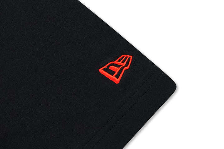 New Era เสื้อยืดแขนสั้นรุ่น New Era Flag Flame White Short Sleeve T-Shirt