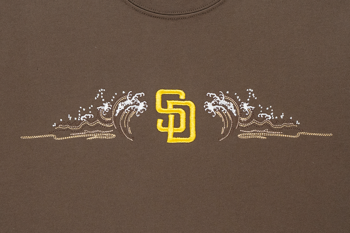 New Era เสื้อยืดแขนสั้นรุ่น 59Fifty Pack - Tonal Wave San Diego Padres Walnut Short Sleeve T-Shirt