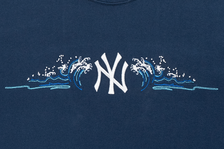 New Era เสื้อยืดแขนสั้นรุ่น 59Fifty Pack - Tonal Wave New York Yankees Oceanside Blue Short Sleeve T-Shirt