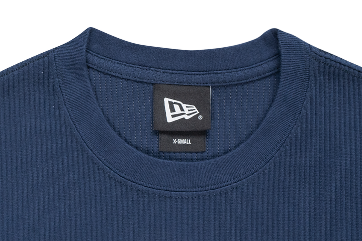 New Era เสื้อยืดแขนสั้นรุ่น New Era Street Swing Women Rib Tee