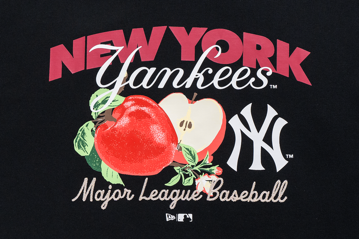 New Era เสื้อยืดแขนสั้นรุ่น New York Yankees Harvest Merch Black Short Sleeve T-Shirt