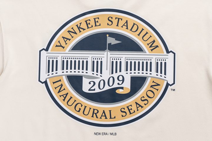 New Era เสื้อยืดแขนสั้นรุ่น 59Fifty Pack - Mlb City New York Yankees Chrome White Short Sleeve T-Shirt