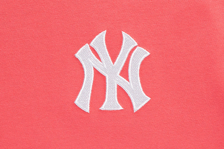 New Era เสื้อยืดแขนสั้นรุ่น 59Fifty Pack - Catchers New York Yankees Coral Short Sleeve T-Shirt