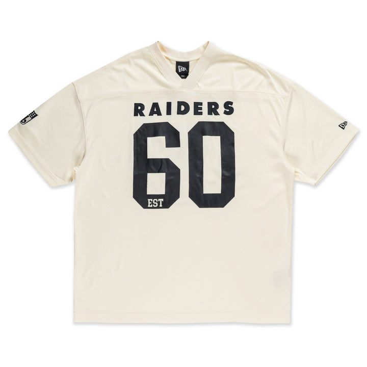 New Era เสื้อยืดแขนสั้นรุ่น Oakland Raiders Nfl Historic Chrome White Oversized Short Sleeve T-Shirt