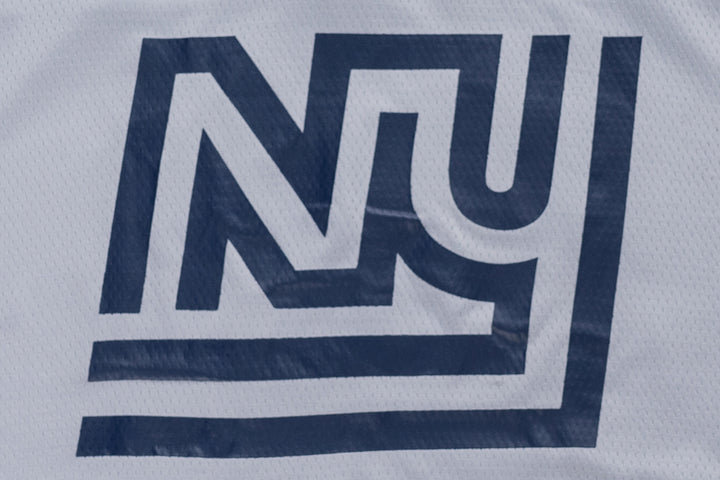 New Era เสื้อยืดแขนสั้นรุ่น New York Giants Nfl Historic Dolphin Gray Oversized Short Sleeve T-Shirt