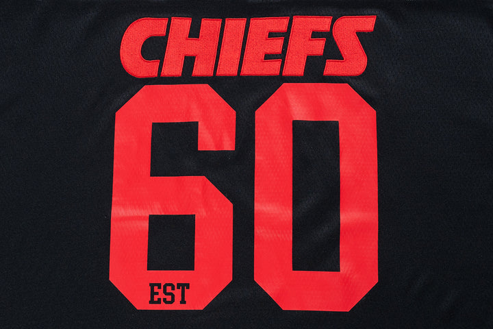 New Era เสื้อยืดแขนสั้นรุ่น Kansas City Chiefs Nfl Historic Black Oversized Short Sleeve T-Shirt
