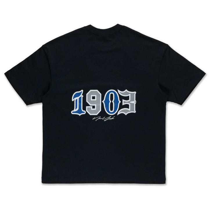 New Era เสื้อยืดแขนสั้นรุ่น New York Yankees Mix League Patch Black Oversized Short Sleeve T-Shirt