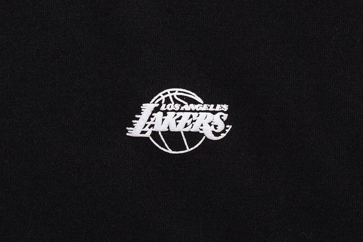 New Era เสื้อยืดแขนสั้นรุ่น Los Angeles Lakers Mix League Patch Black Oversized Short Sleeve T-Shirt