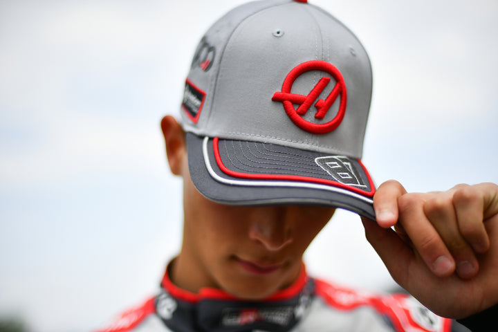 New Era หมวกรุ่น Haas Formula 1 Haas 200Th Race Special Graphite 9Seventy Stretch-Snap Cap