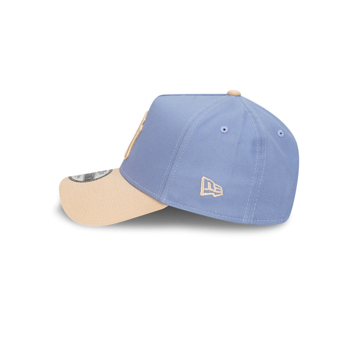 New Era หมวกรุ่น New York Yankees Blueberry Cream 2-Tone Oat Milk Visor Iris Flower 9Forty Af Cap