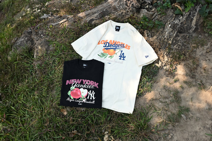New Era เสื้อยืดแขนสั้นรุ่น New York Yankees Harvest Merch Black Short Sleeve T-Shirt