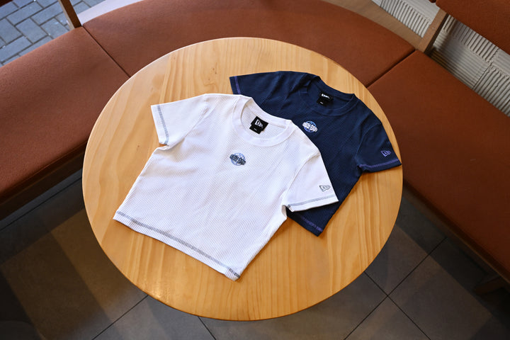 New Era เสื้อยืดแขนสั้นรุ่น New Era Street Swing Women Rib Tee