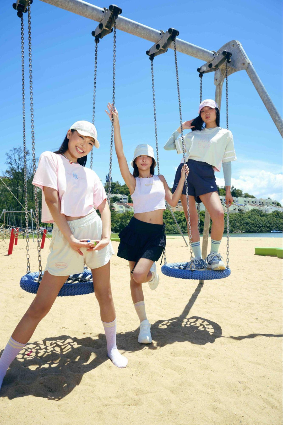 New Era เปิดตัวคอลเลกชันใหม่ “Jelly Pack” เปล่งประกายสไตล์สปริงด้วยโทนพาสเทลและดีเทล Jelly-Sheen  ที่สะท้อนพลังความเป็นผู้หญิงยุคใหม่