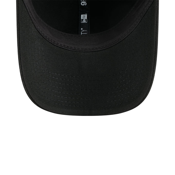 New Era หมวกรุ่น LOS ANGELES DODGERS METAL BADGE GOLD BLACK 9FORTY CAP