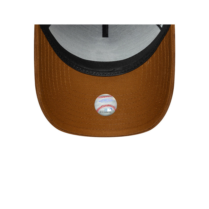 New Era หมวกรุ่น DETROIT TIGERS SUEDE VISOR EFRAME NAVY 9FORTY E-FRAME CAP