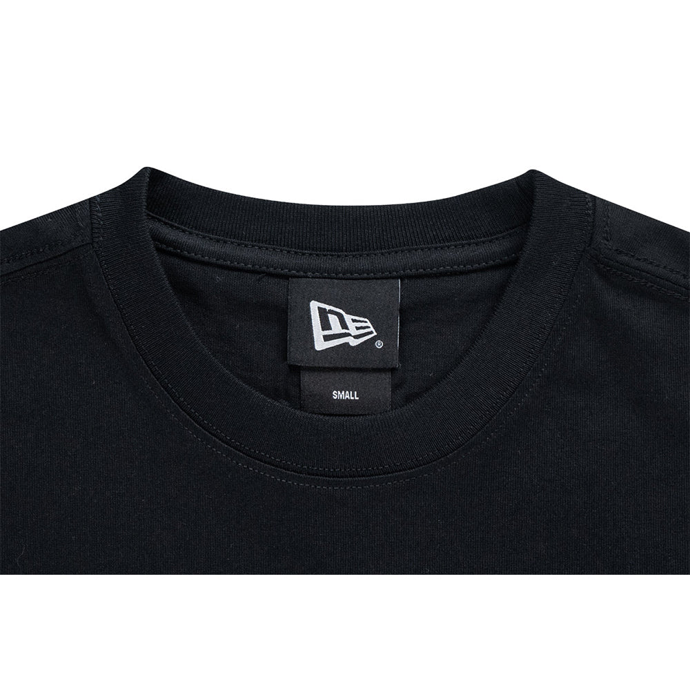 New Era เสื้อยืดแขนสั้นรุ่น New Era X Jao Khun Thong Black Short Sleeve Tee