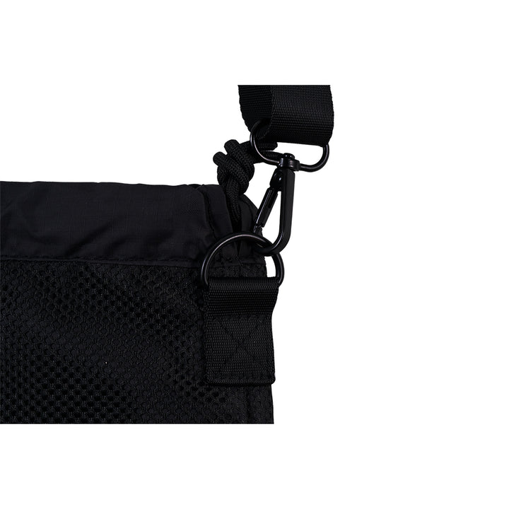 New Era กระเป๋ารุ่น NEW ERA DARK 90S BLACK BENTO DRAWSTRING BAG