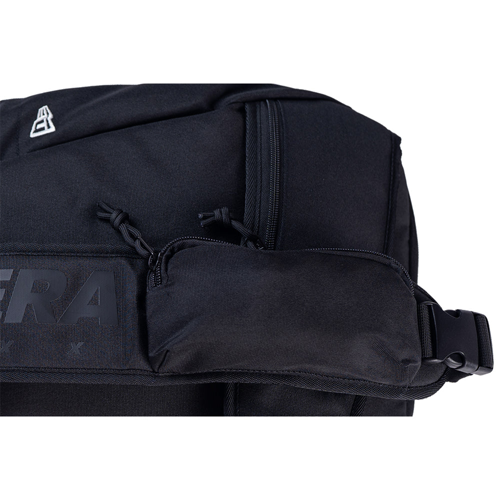 New Era กระเป๋ารุ่น NEW ERA URBAN CORE BLACK SLING BAG