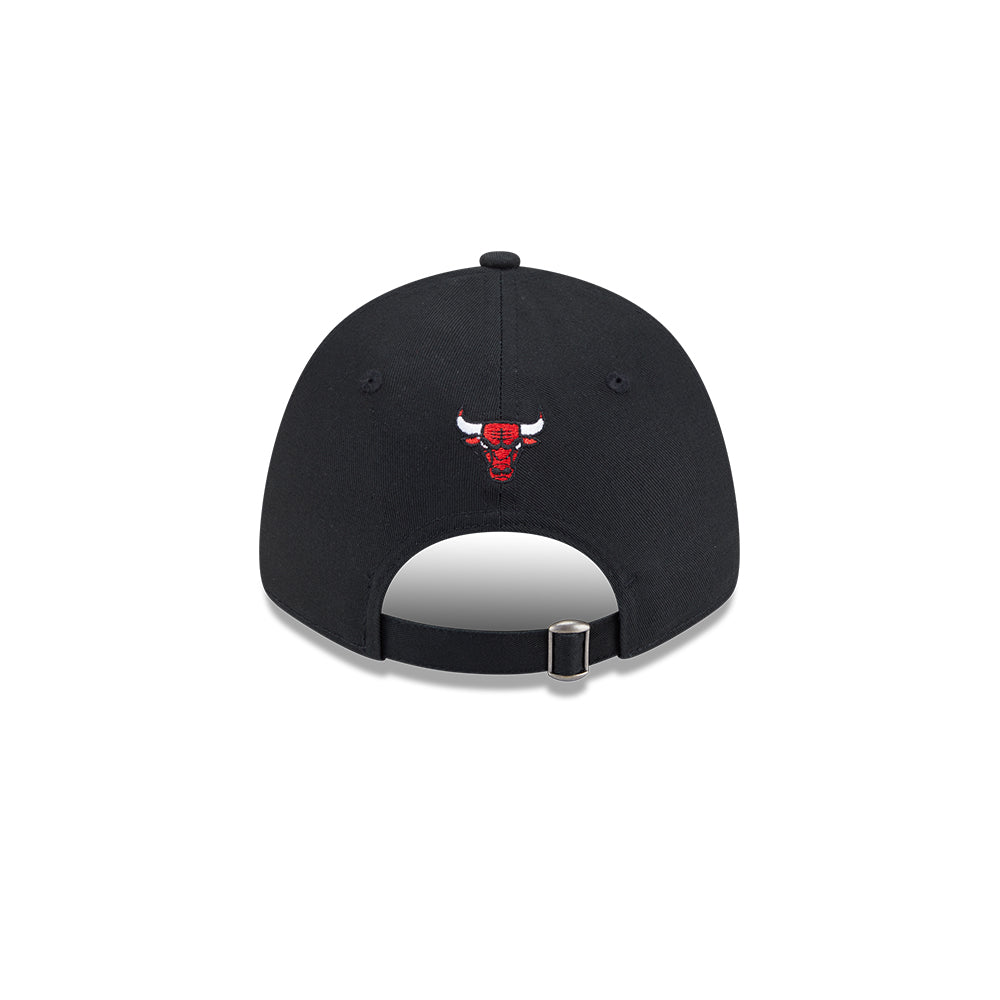 New Era หมวกรุ่น CHICAGO BULLS MIX LEAGUE CROSS PANELS BLACK 9FORTY CAP
