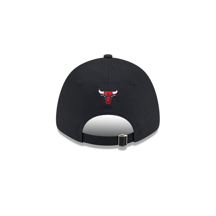 New Era หมวกรุ่น CHICAGO BULLS MIX LEAGUE CROSS PANELS BLACK 9FORTY CAP