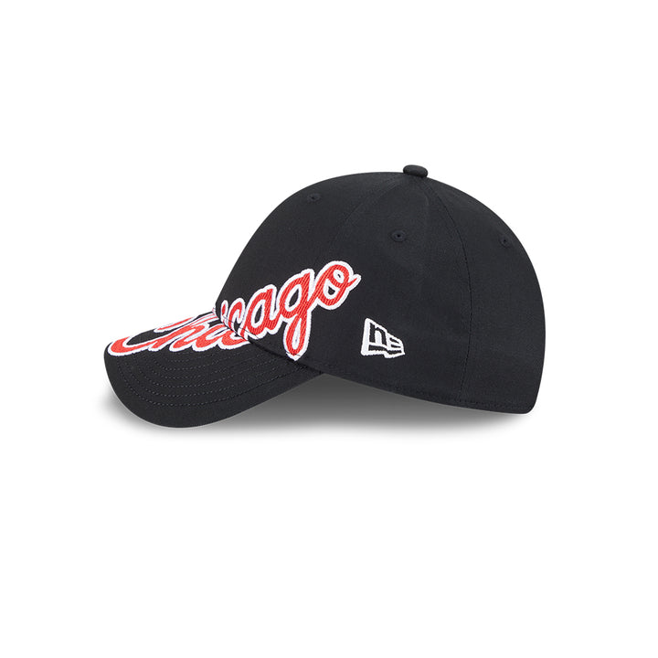 New Era หมวกรุ่น CHICAGO BULLS MIX LEAGUE CROSS PANELS BLACK 9FORTY CAP