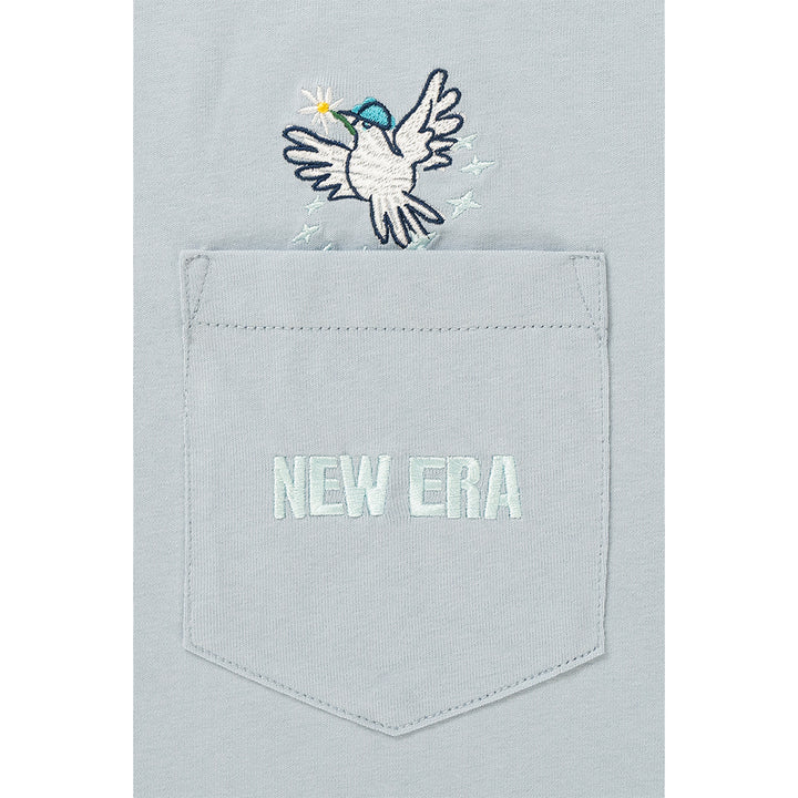 New Era เสื้อยืดแขนสั้นรุ่น NEW ERA EARTH DAY SOFT BLUE SHORT SLEEVE POCKET T-SHIRT