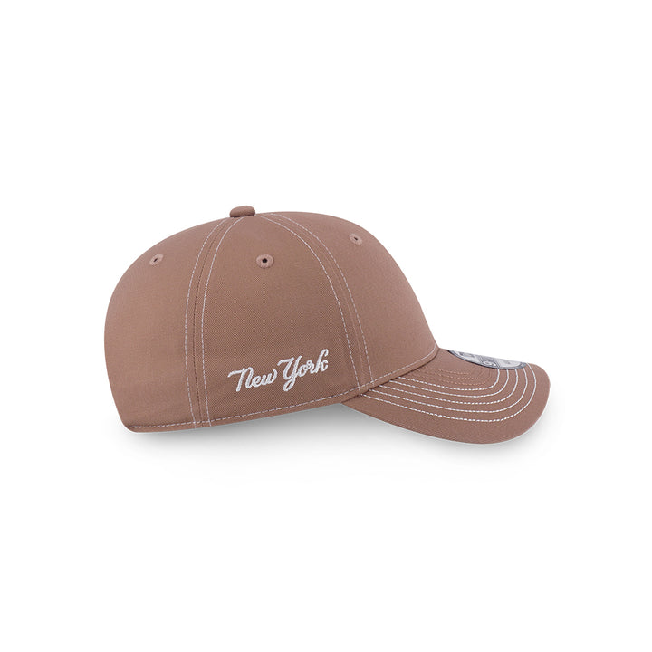 New Era หมวกรุ่น New York Yankees Mlb Contrast Stitching Khaki 9Forty Cap