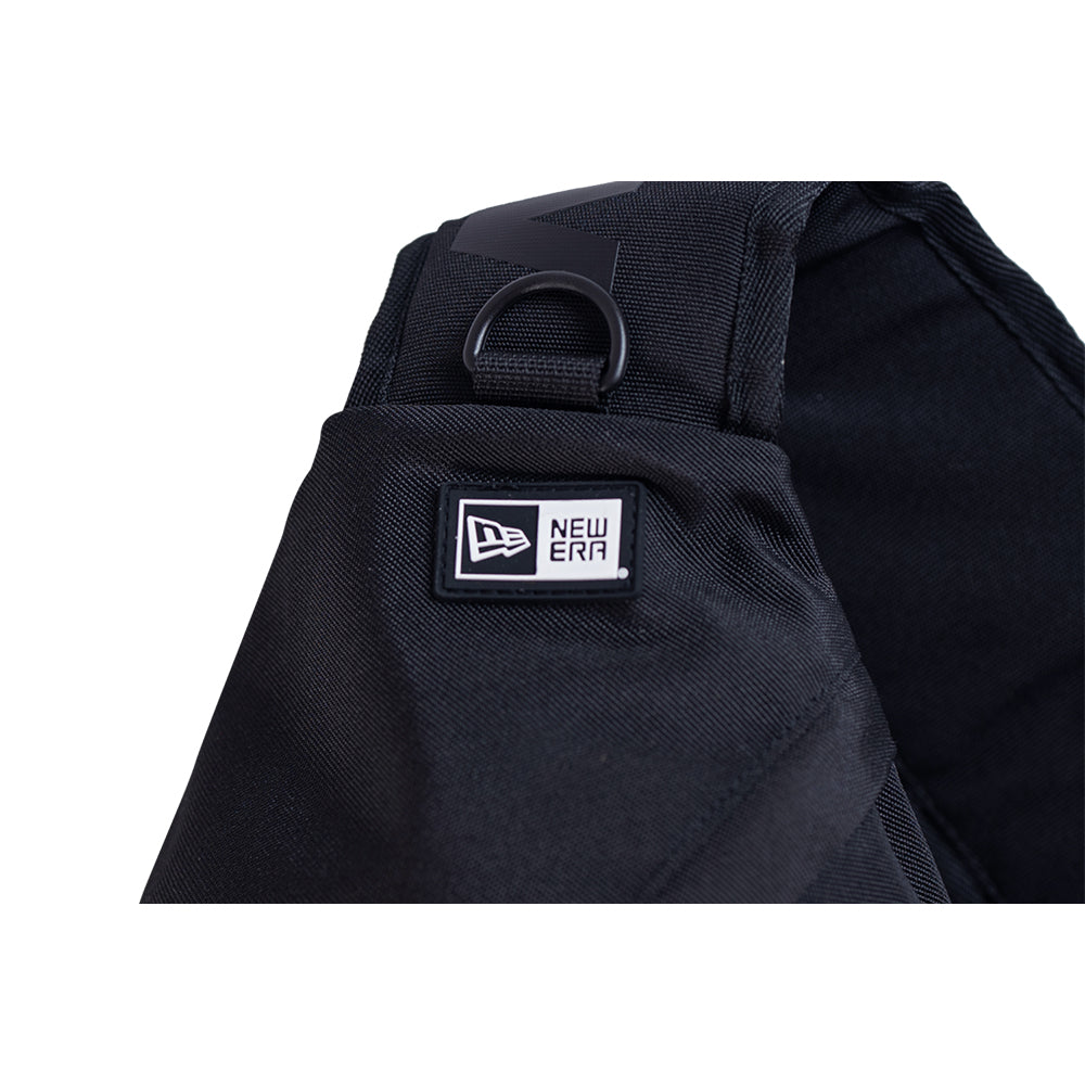 New Era กระเป๋ารุ่น NEW ERA URBAN CORE BLACK SLING BAG