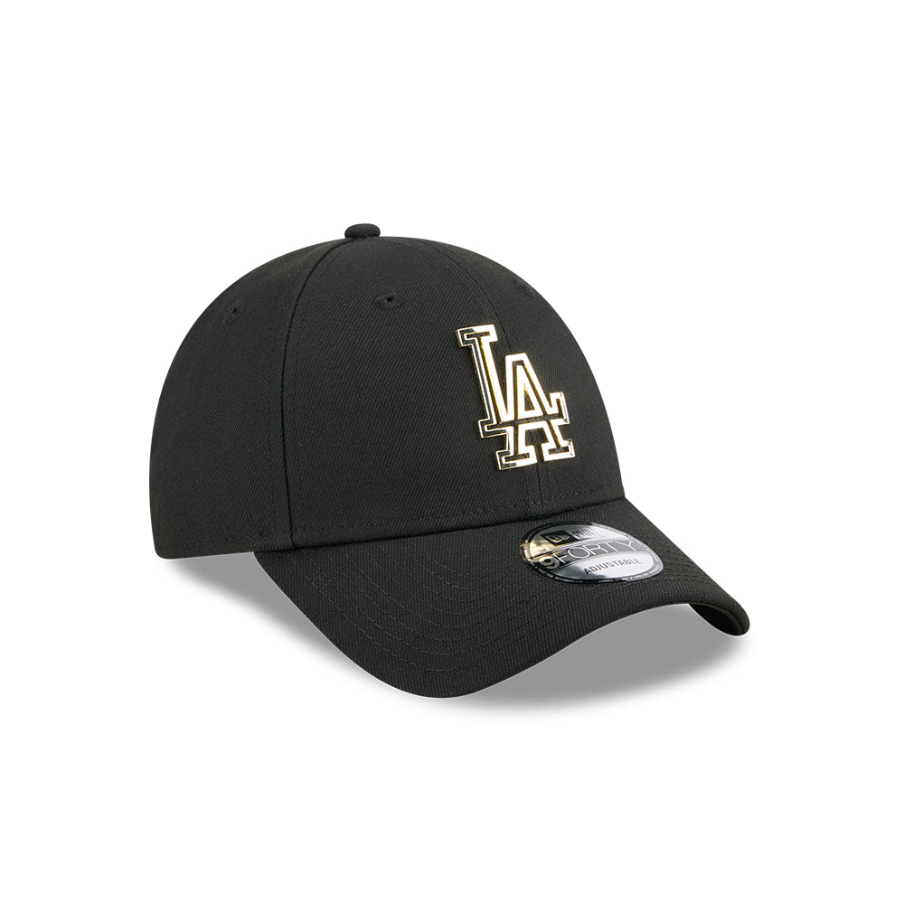 New Era หมวกรุ่น LOS ANGELES DODGERS METAL BADGE GOLD BLACK 9FORTY CAP