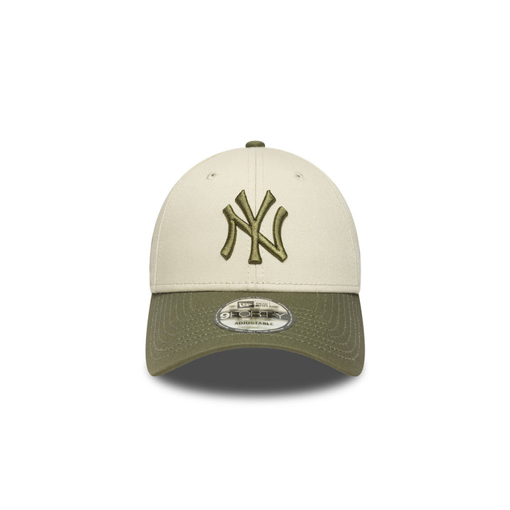 New Era หมวกรุ่น NEW YORK YANKEES SIDE PATCH 2-TONE NEW OLIVE VISOR STONE 9FORTY CAP