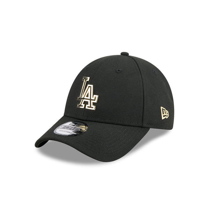 New Era หมวกรุ่น LOS ANGELES DODGERS METAL BADGE GOLD BLACK 9FORTY CAP