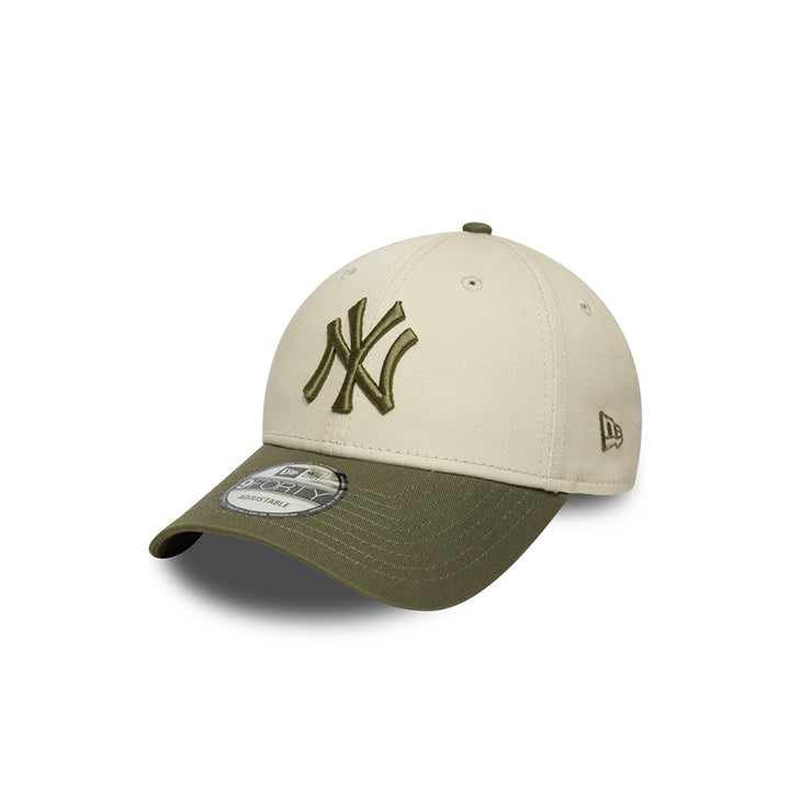 New Era หมวกรุ่น NEW YORK YANKEES SIDE PATCH 2-TONE NEW OLIVE VISOR STONE 9FORTY CAP