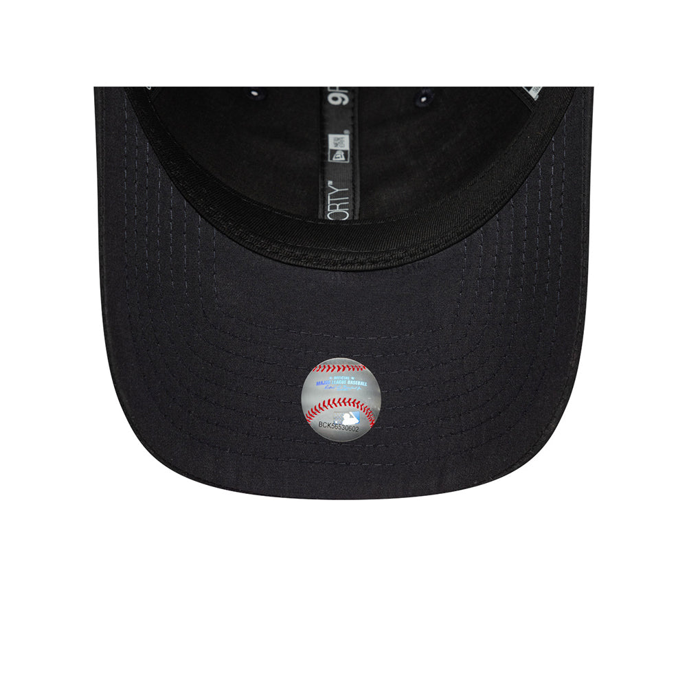 New Era หมวกรุ่น NEW YORK YANKEES TONAL PIN NIGHT SHIFT NAVY 9FORTY CAP