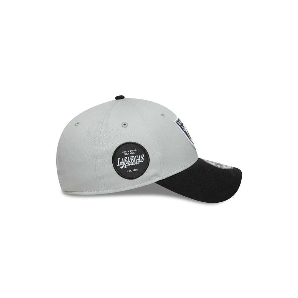 New Era หมวกรุ่น LAS VEGAS RAIDERS SIDE PATCH 2-TONE BLACK VISOR SNOW GRAY 9FORTY CAP