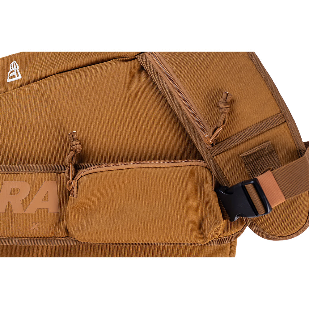 New Era กระเป๋ารุ่น NEW ERA URBAN CORE KHAKI SLING BAG