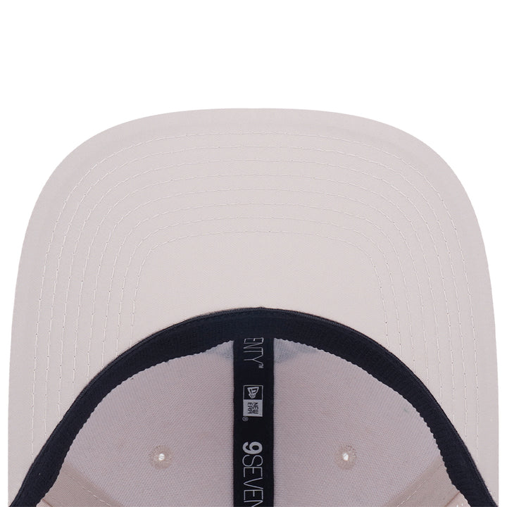 New Era หมวกรุ่น NEW YORK YANKEES 9SEVENTY COLLECTION STONE 9SEVENTY STRETCH SNAP CAP