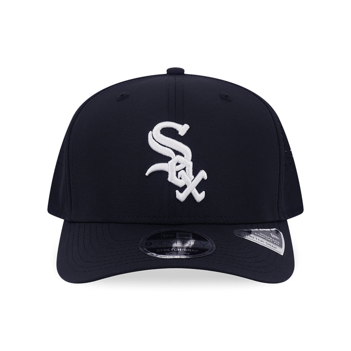 New Era หมวกรุ่น CHICAGO WHITE SOX 9SEVENTY COLLECTION BLACK 9SEVENTY STRETCH SNAP CAP