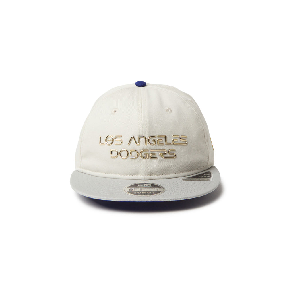 New Era หมวกรุ่น New Era X Hajime Sorayama Los Angeles Dodgers 2-Tone Silver Visor Ivory Rc 9Fifty Cap