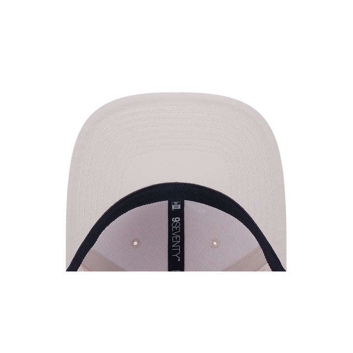 New Era หมวกรุ่น NEW ERA 9SEVENTY COLLECTION STONE 9SEVENTY STRETCH SNAP CAP