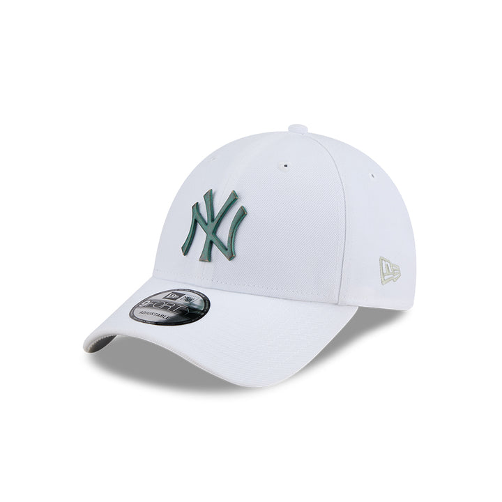 New Era หมวกรุ่น NEW YORK YANKEES METAL BADGE BRONZE GREEN PACK WHITE 9FORTY CAP