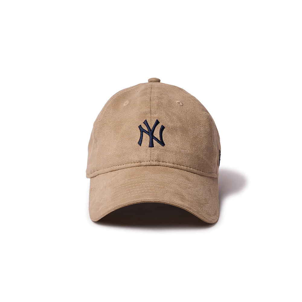 New Era หมวกรุ่น NEW YORK YANKEES JAPAN SYNTHETIC SUEDE BEIGE 9TWENTY CAP