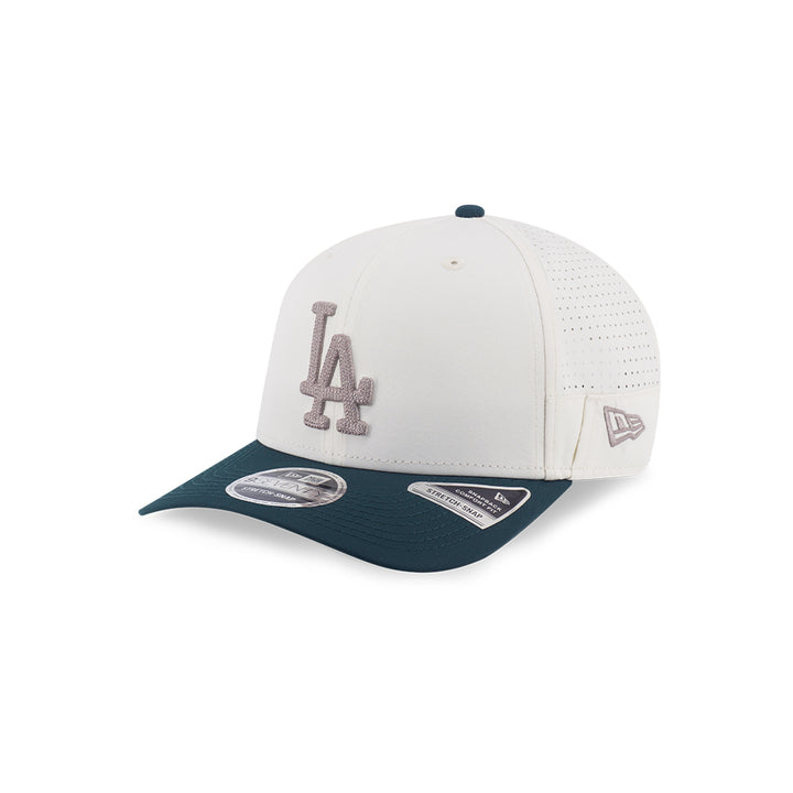 New Era หมวกรุ่น LOS ANGELES DODGERS 9SEVENTY COLLECTION CHROME WHITE AND DARK GREEN 9SEVENTY STRETCH SNAP CAP