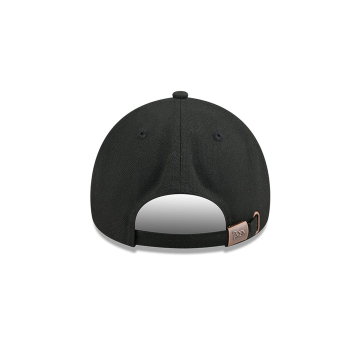 New Era หมวกรุ่น NEW YORK YANKEES METAL BADGE BRONZE GREEN PACK BLACK 9FORTY AF CAP
