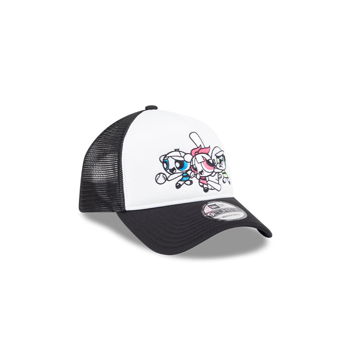 New Era หมวกรุ่น THE POWERPUFF GIRLS THE POWERPUFF GIRLS WHITE/ BLACK 9FORTY A-FRAME TRUCKER CAP