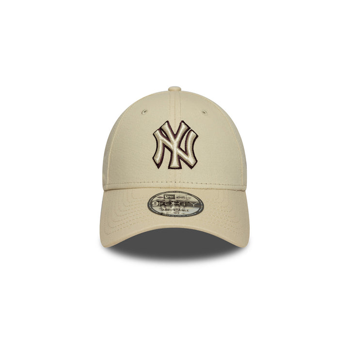 New Era หมวกรุ่น NEW YORK YANKEES TEAM OUTLINE LIGHT CREAM 9FORTY CAP