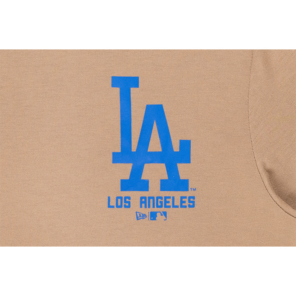 New Era เสื้อยืดแขนสั้นรุ่น LOS ANGELES DODGERS ESSENTIAL KHAKI SHORT SLEEVE TEE