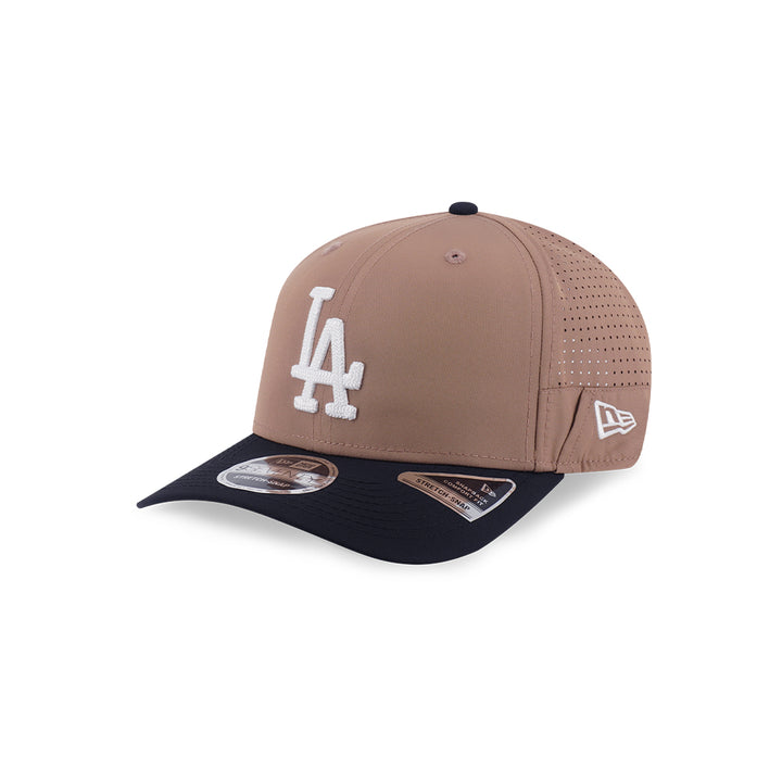 New Era หมวกรุ่น LOS ANGELES DODGERS 9SEVENTY COLLECTION KHAKI/ BLACK 9SEVENTY STRETCH SNAP CAP