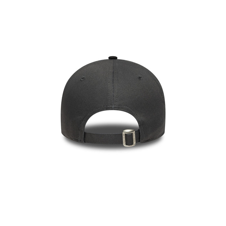 New Era หมวกรุ่น CHICAGO BULLS SIDE PATCH 2-TONE BLACK VISOR STEEL CLOUDS 9FORTY CAP