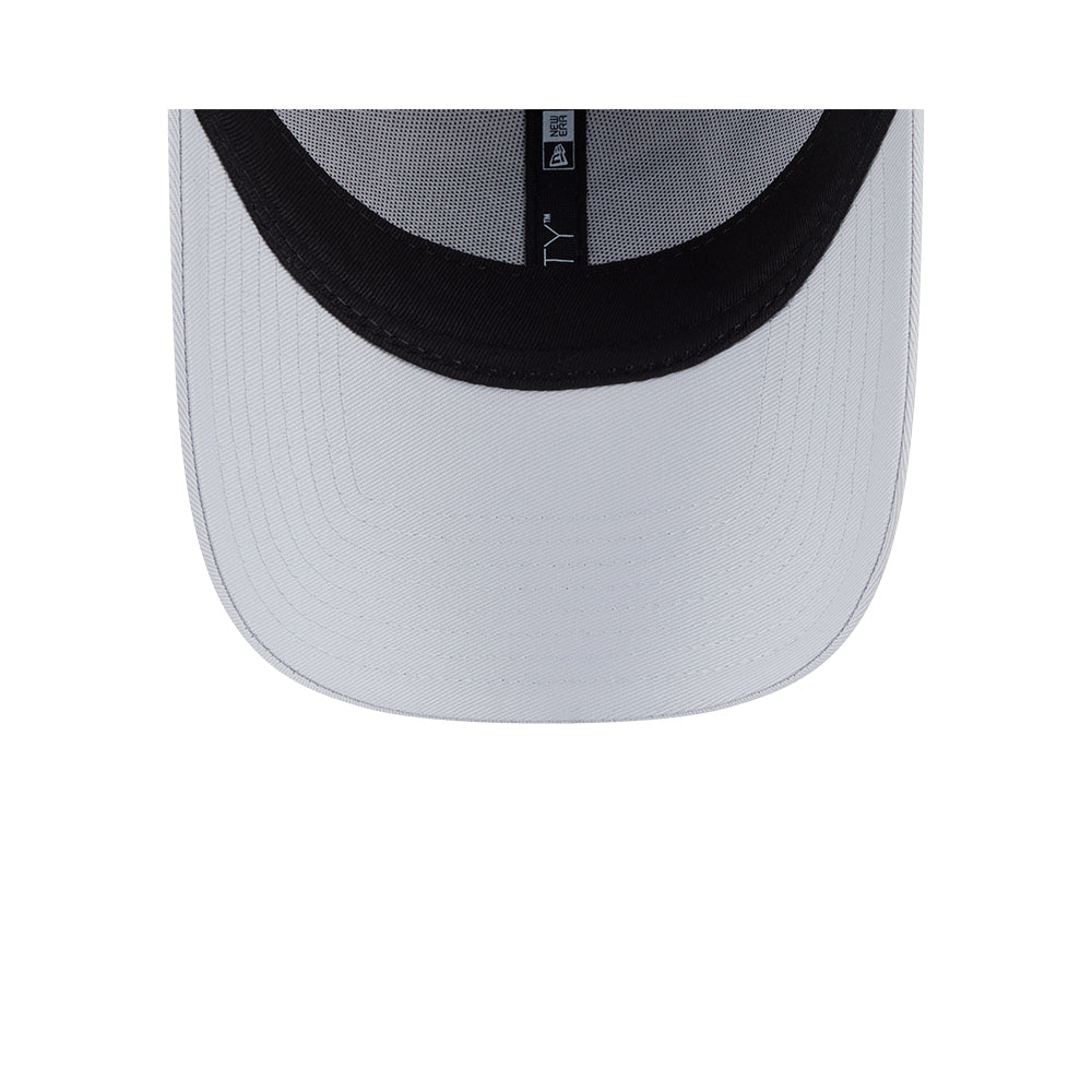 หมวกแก๊ป New Era รุ่น South Pack South Park Silver Snow 9Forty Cap
